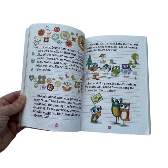 Owl Diaries Collection Rebecca Elliott Scholastic Four Books in One Early Reader - Picture 3 of 4